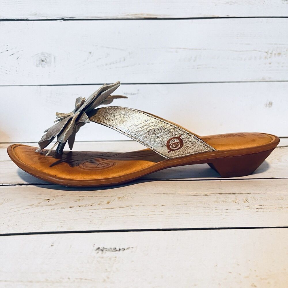 Born Azalea Rose Gold Leather Flower Slide Flat Comfort Casual Sandals 6M Boho
